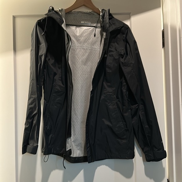 Columbia black rain jacket/windbreaker - Picture 2 of 9